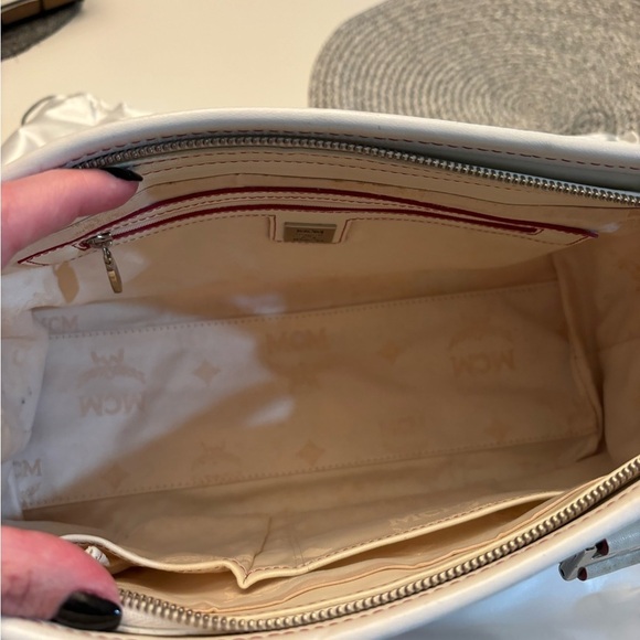 MCM Pink and White Boston Bag 🎀🎀​ - Picture 6 of 10